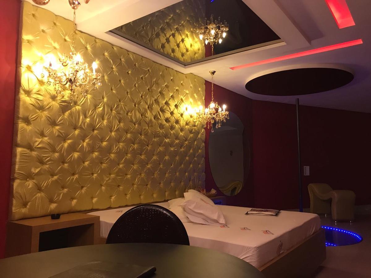 Hotel Happy Night (Adults Only) Cotia  Zewnętrze zdjęcie