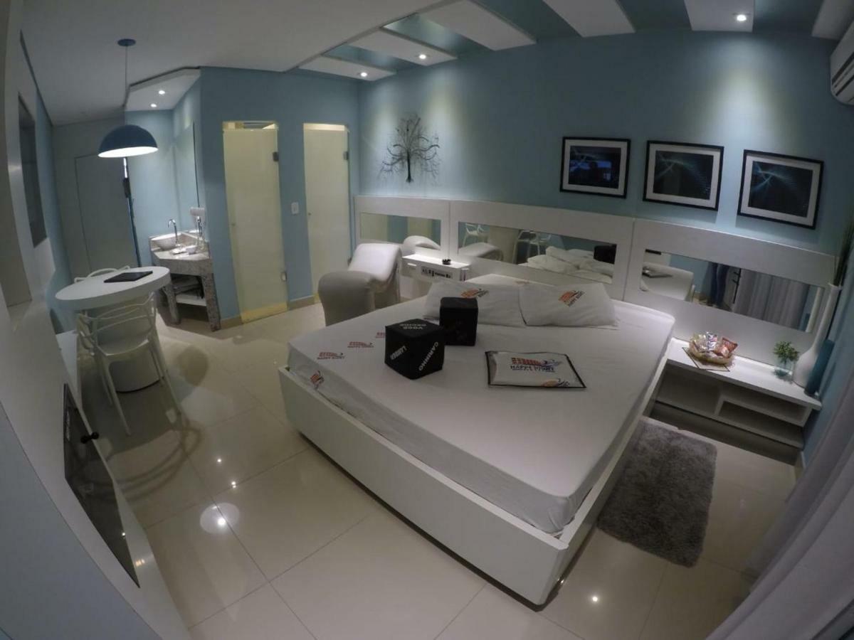 Hotel Happy Night (Adults Only) Cotia  Zewnętrze zdjęcie